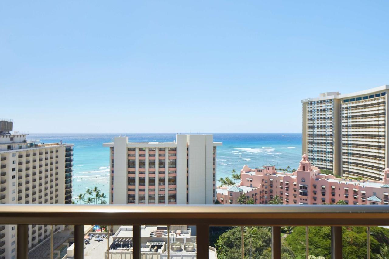 Outrigger Waikiki Beachcomber Hotel Honolulu Exterior photo